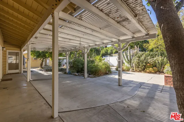 $1,349,000 | 7225 Forbes Avenue, Lake Balboa, CA 91406