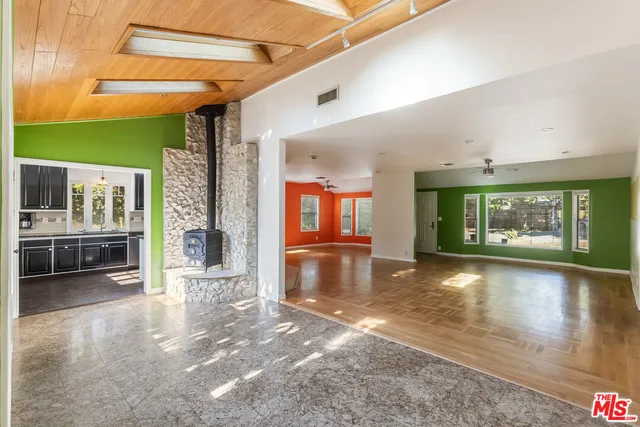 $1,349,000 | 7225 Forbes Avenue, Lake Balboa, CA 91406