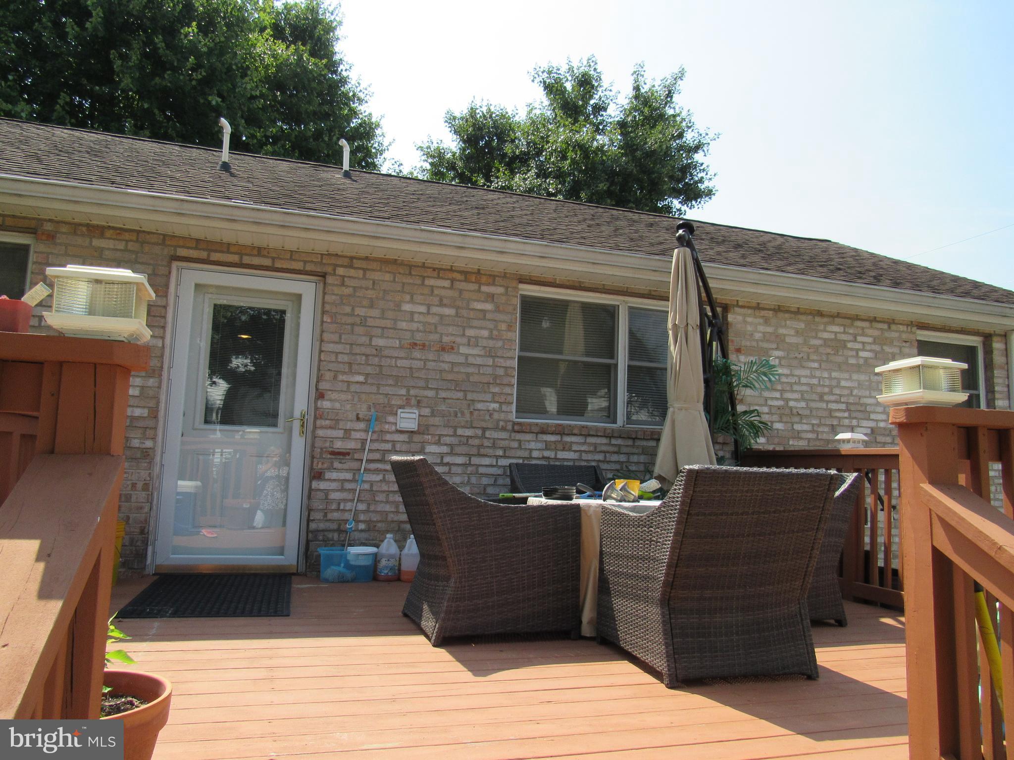 105 Mitchell Street Elkton, MD 21921 - Photo 7 of 30 RELAX ON THE DECK