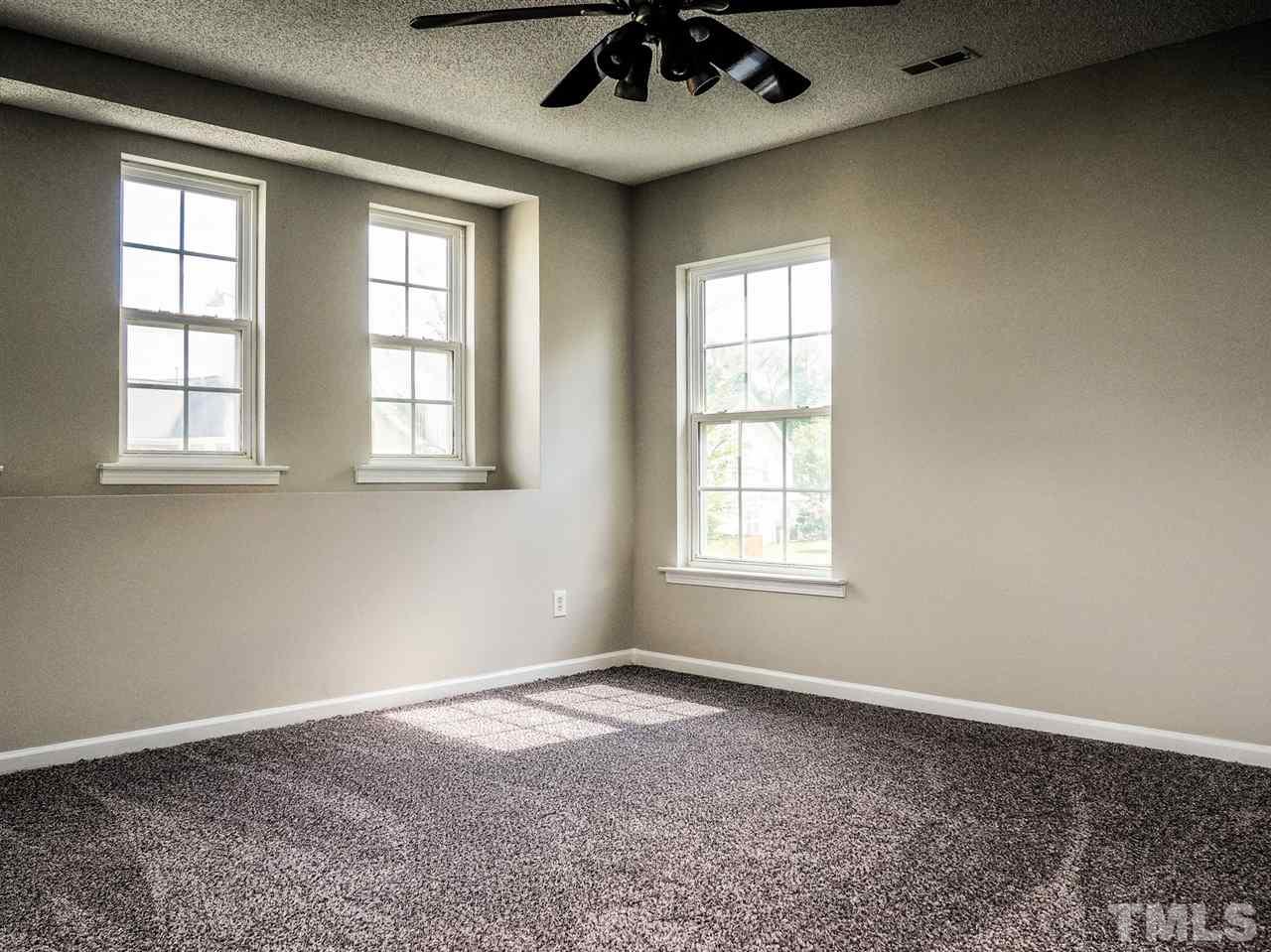2904 Roundleaf Court Raleigh, NC 27604 - Photo 18 of 25