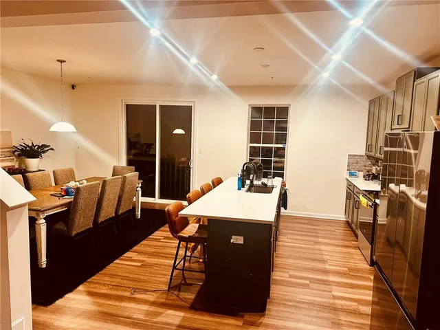 $2,800 | 738 Olivia Street, Pittsburgh, PA 15205