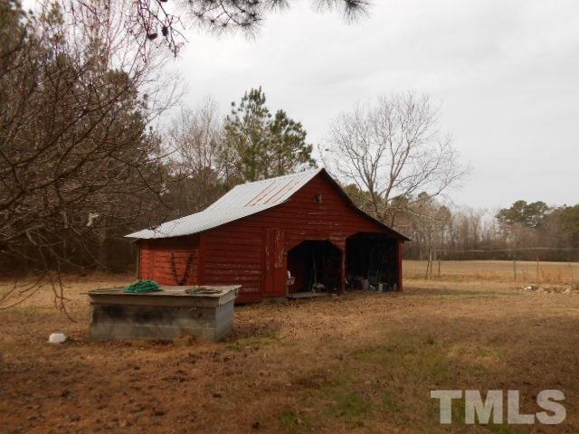 2704 Buffalo Road Smithfield, NC 27577 - Photo 4 of 25 Gallery Image 4