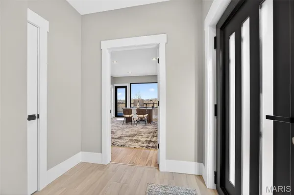 $850,000 | 1019 River Bluff Drive, Washington, MO 63090