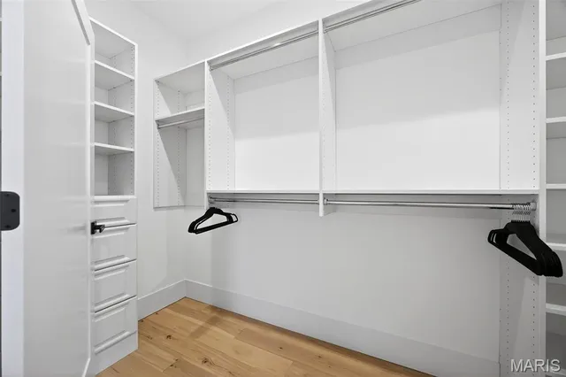 $850,000 | 1019 River Bluff Drive, Washington, MO 63090