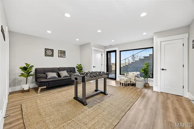 $850,000 | 1019 River Bluff Drive, Washington, MO 63090