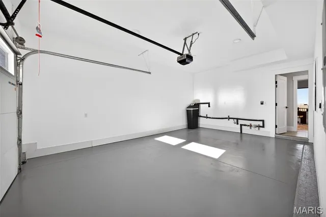 $850,000 | 1019 River Bluff Drive, Washington, MO 63090