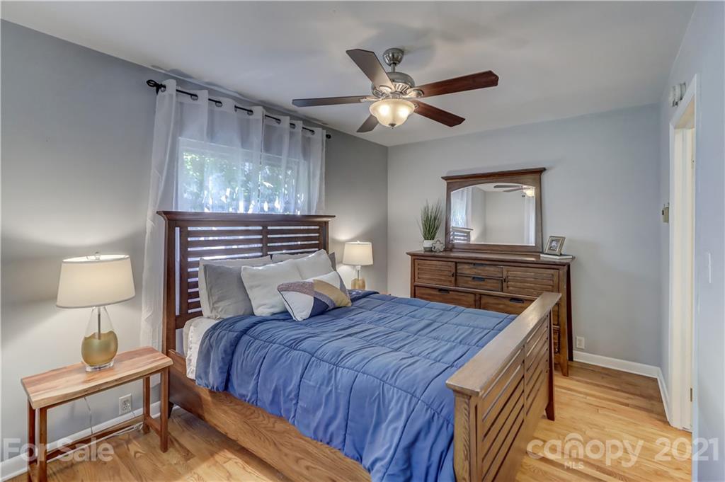 4405 Garris Road Charlotte, NC 28209 - Photo 20 of 34 Gallery Image 20