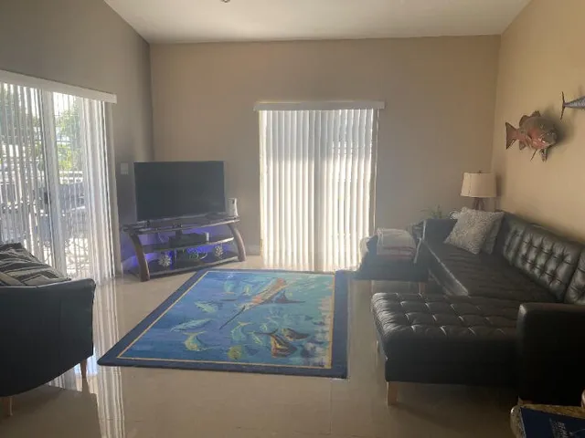 $3,800 | 179 Jasmine Street, Tavernier, FL 33070