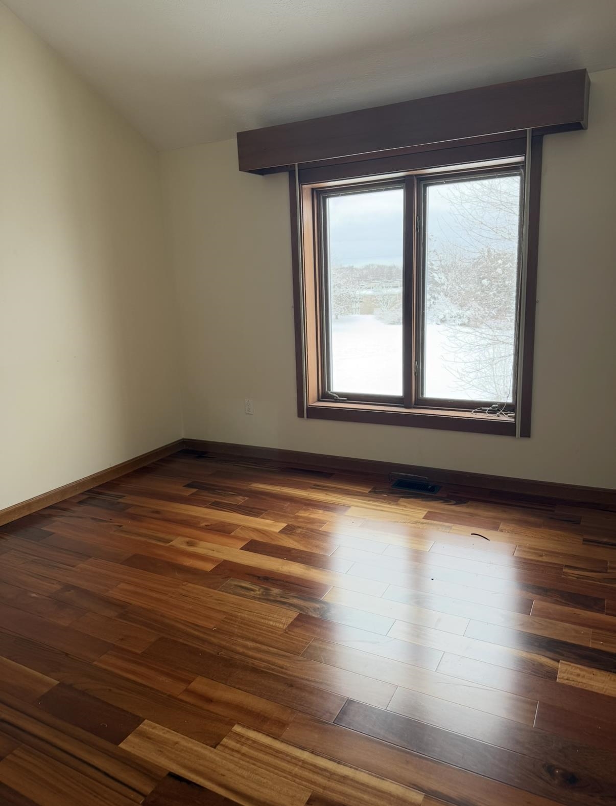 5 Tsienneto Road, Unit 136 Derry, NH 03038 - Photo 9 of 17