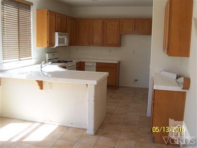 807 Navigator Way Oxnard, CA 93035 - Photo 4 of 10 Additional Photo