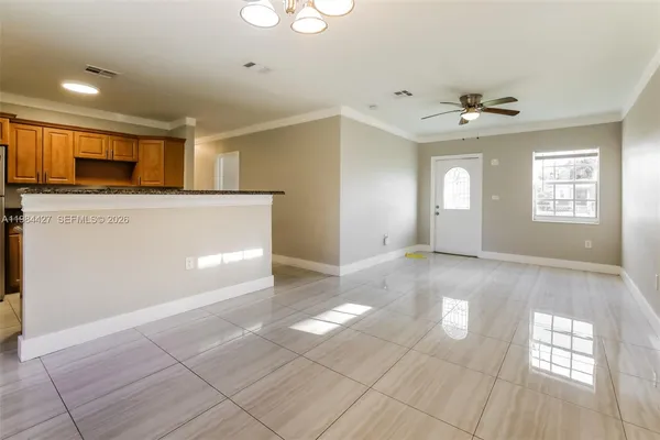 $3,230 | 601 Northwest 194th Street, Miami Gardens, FL 33169