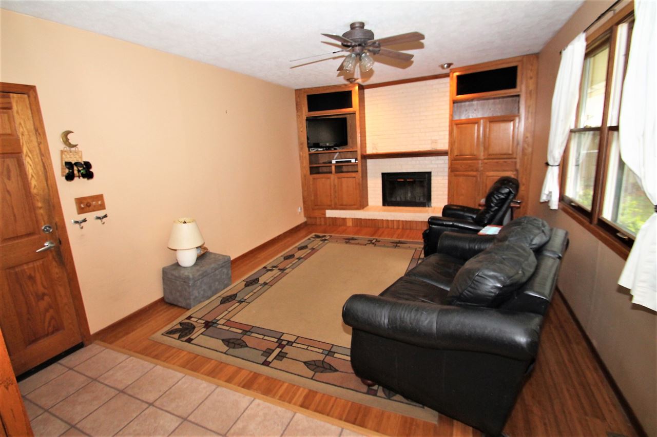 3865 Valerie Road Roscoe, IL 61073 - Photo 9 of 16 Gallery Image 9