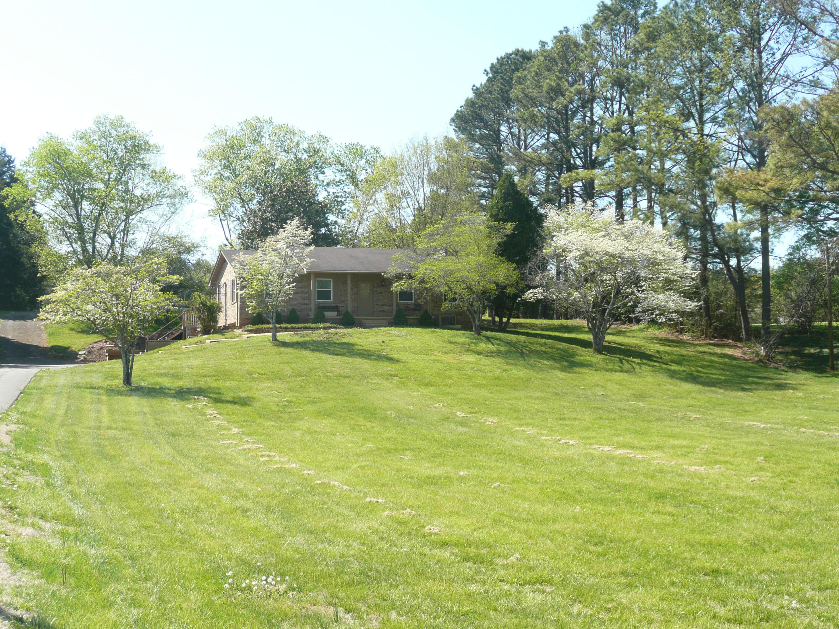 5601 Maloneyville Road Corryton, TN 37721 - Photo 2 of 31 P1090291