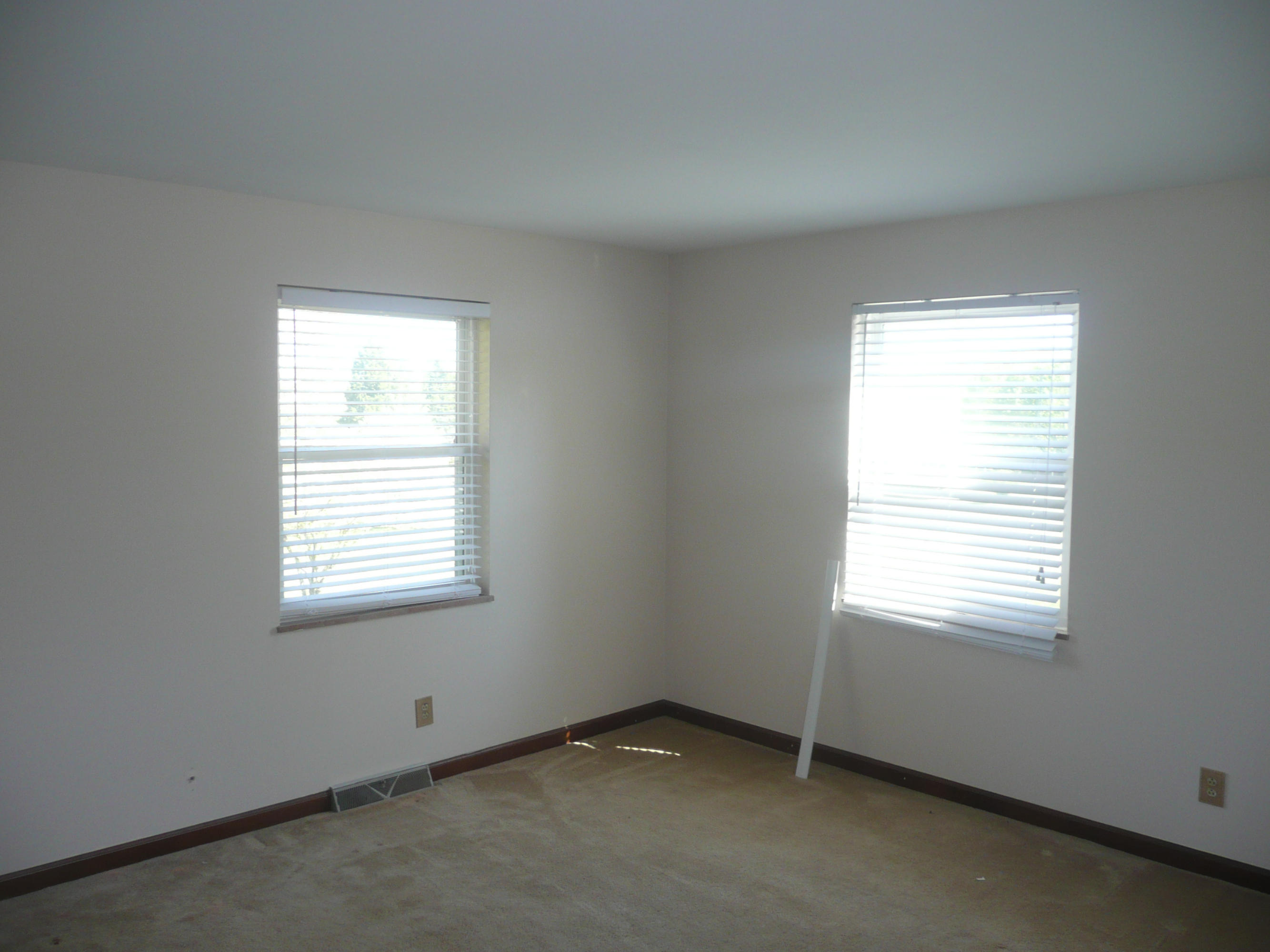 5601 Maloneyville Road Corryton, TN 37721 - Photo 13 of 31 P1090331