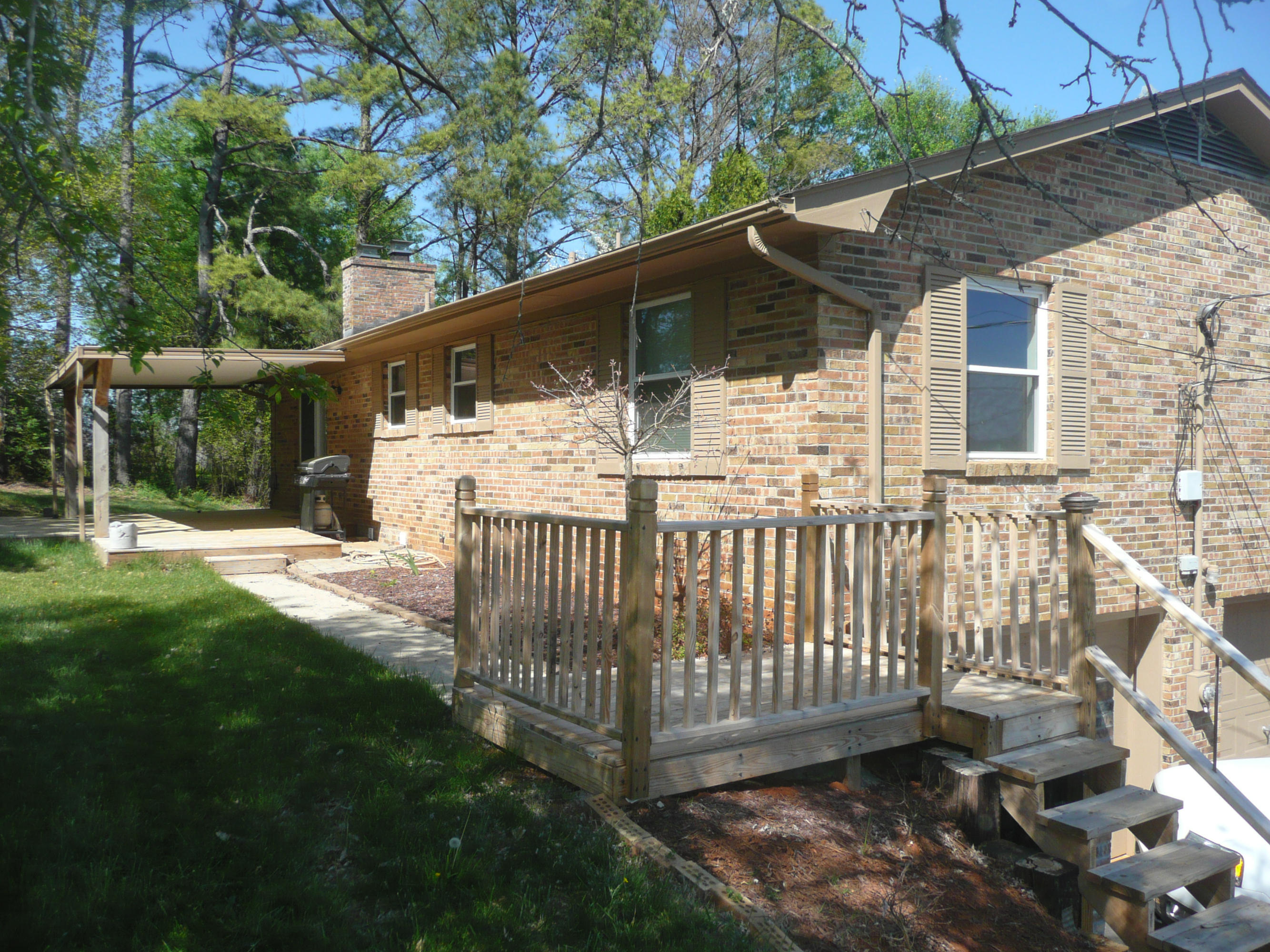 5601 Maloneyville Road Corryton, TN 37721 - Photo 21 of 31 Patio & Stairway to garage