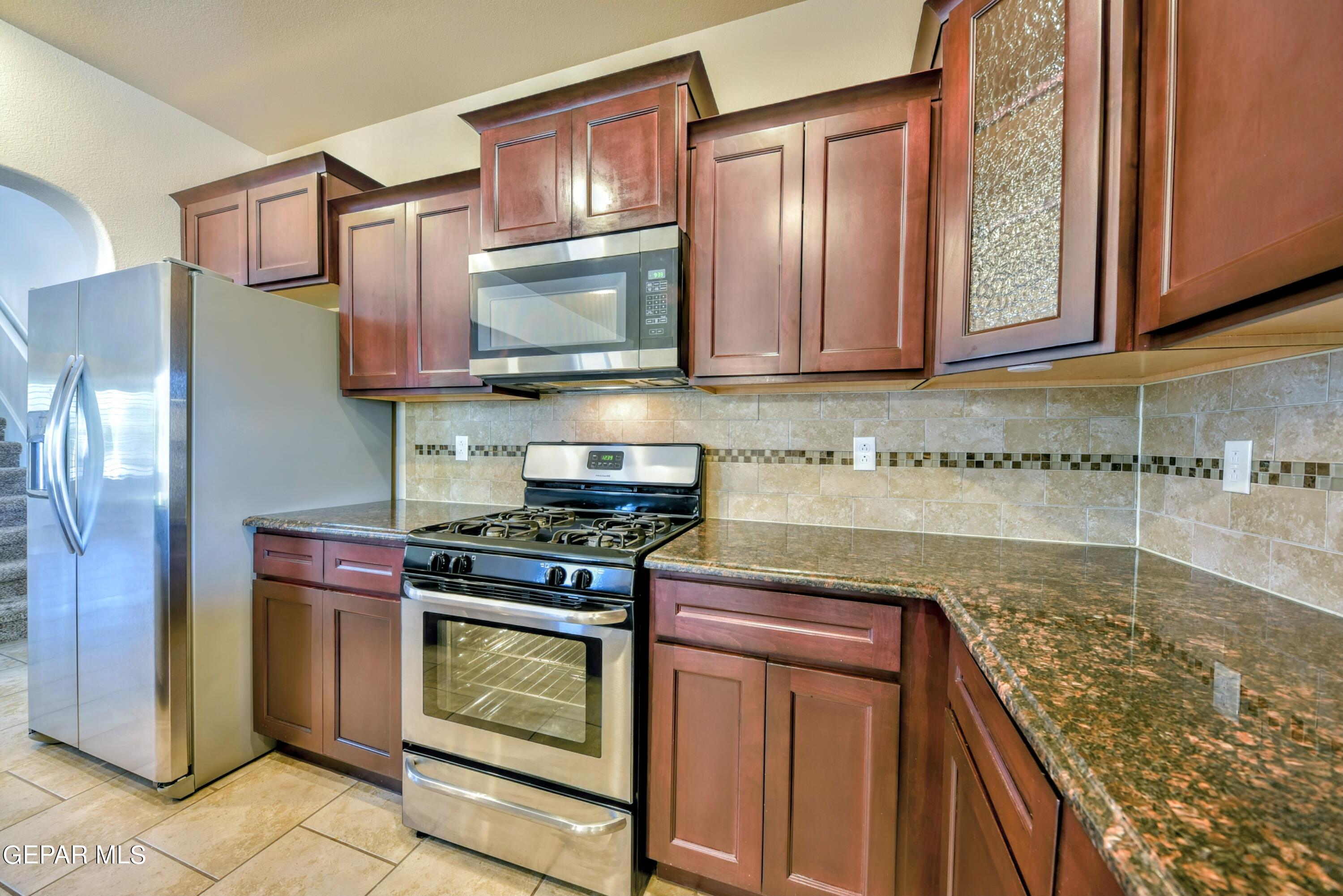 13313 Tuggle Road El Paso, TX 79928 - Photo 53 of 68 T- (93)~2
