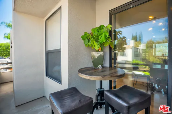 $720,000 | 4267 Las Virgenes Road, Unit 1, Calabasas, CA 91302