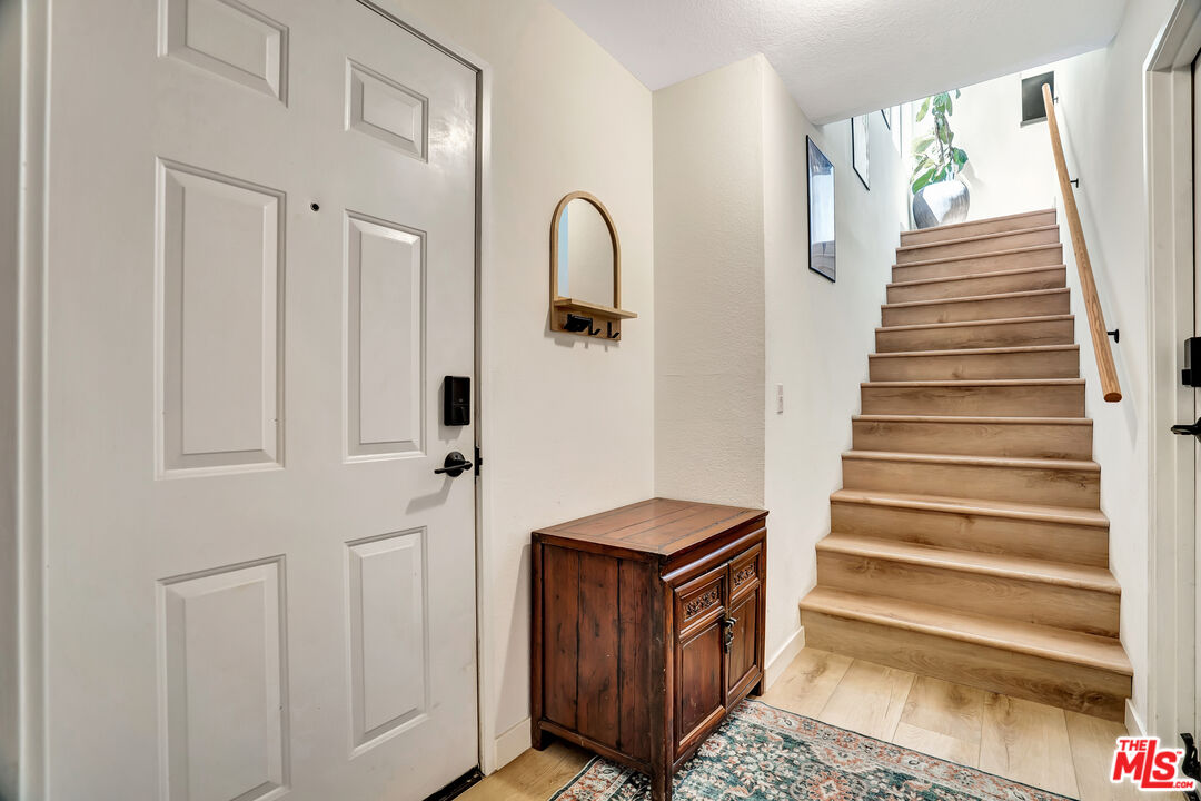 4267 Las Virgenes Road, Unit 1 Calabasas, CA 91302 - Photo 23 of 36