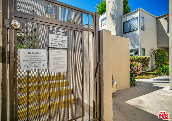 $720,000 | 4267 Las Virgenes Road, Unit 1, Calabasas, CA 91302