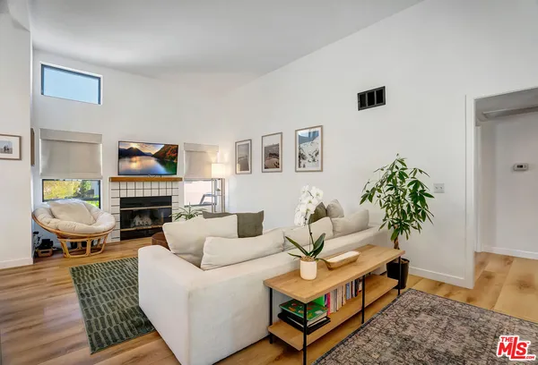 $720,000 | 4267 Las Virgenes Road, Unit 1, Calabasas, CA 91302