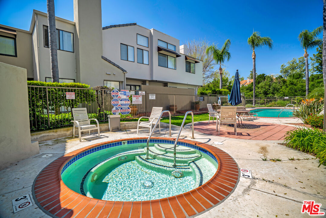 4267 Las Virgenes Road, Unit 1 Calabasas, CA 91302 - Photo 33 of 36