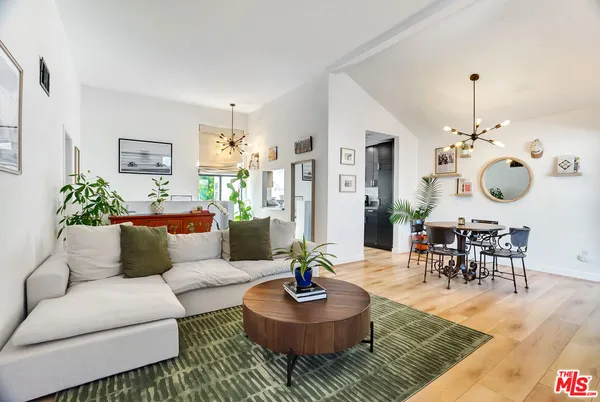 $720,000 | 4267 Las Virgenes Road, Unit 1, Calabasas, CA 91302