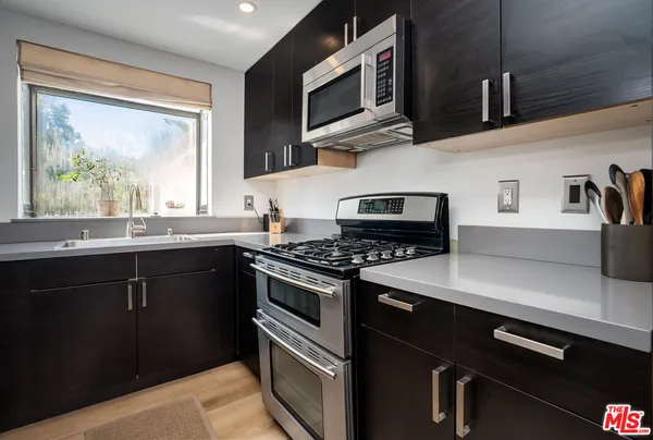 $720,000 | 4267 Las Virgenes Road, Unit 1, Calabasas, CA 91302