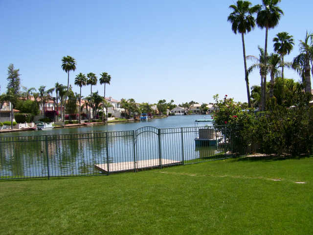 2012 East Clipper Lane Gilbert, AZ 85234 - Photo 3 of 6 Additional Photo