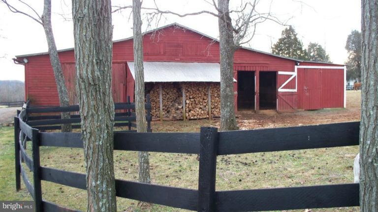 10219 Jamesons Mill Road Culpeper, VA 22701 - Photo 5 of 30 Wood storage