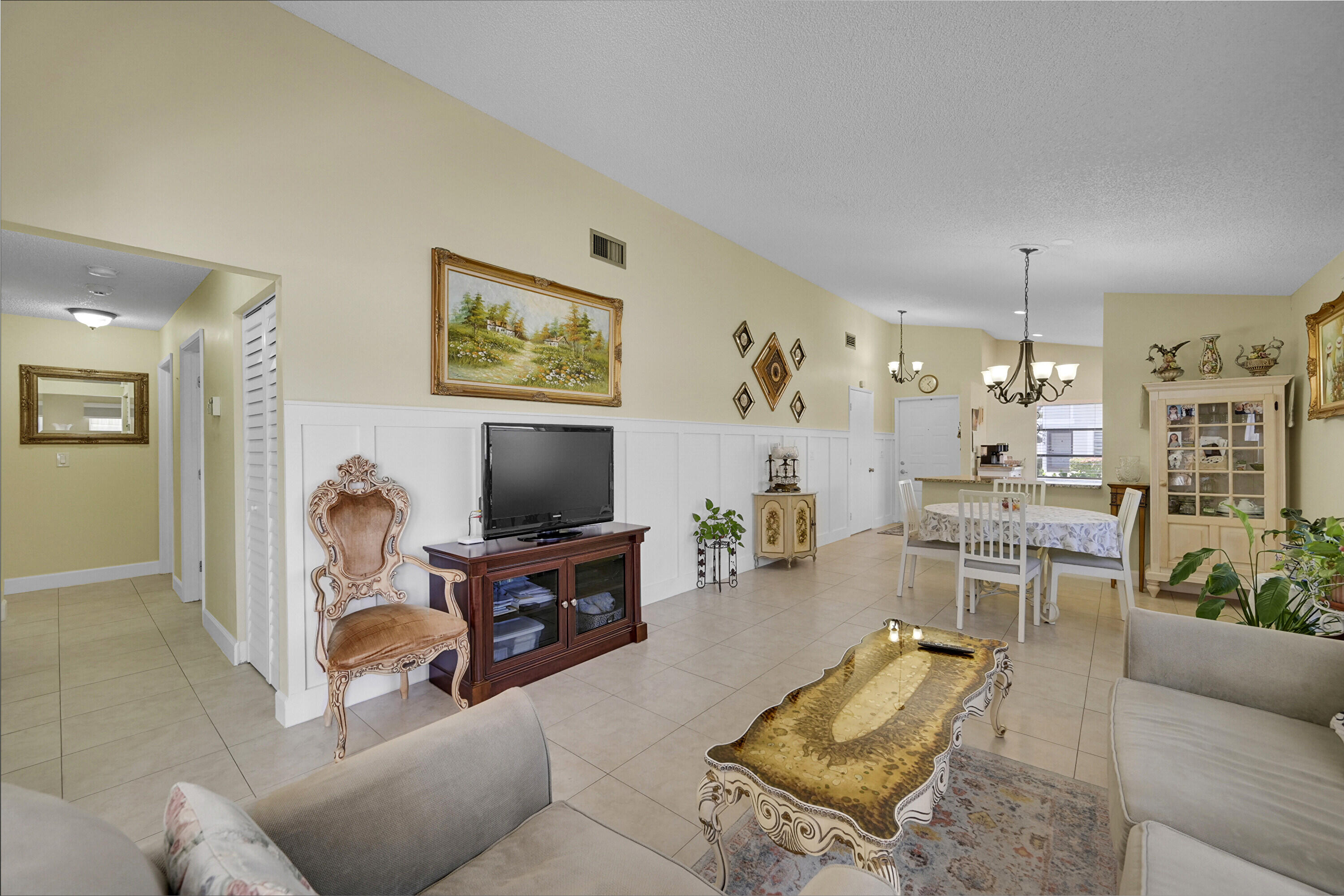 8624 Jasmine Way Boca Raton, FL 33496 - Photo 11 of 34 13_52477- (13)