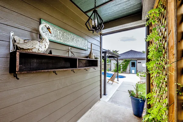 $320,000 | 10880 South Lake Mist Lane, Willis, TX 77318