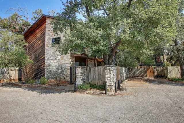 $195,000 | 4701 Red River Street, Unit 102, Austin, TX 78751