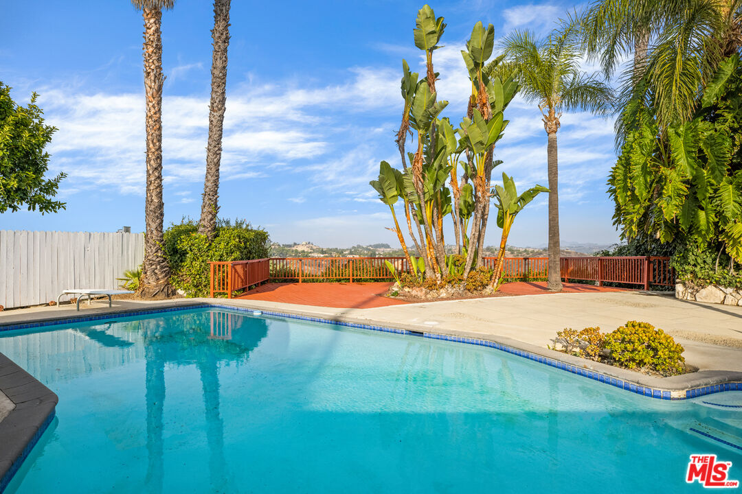 2254 Stradella Road Los Angeles, CA 90077 - Photo 27 of 27