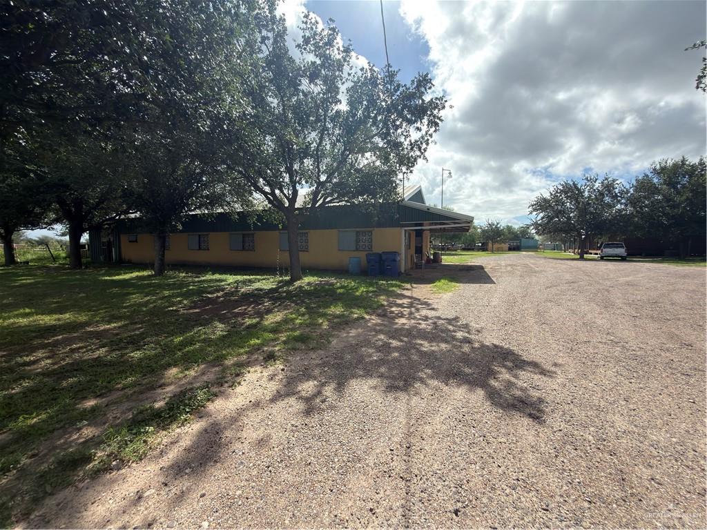 9510 Texan Road Mission, TX 78574 - Photo 3 of 43