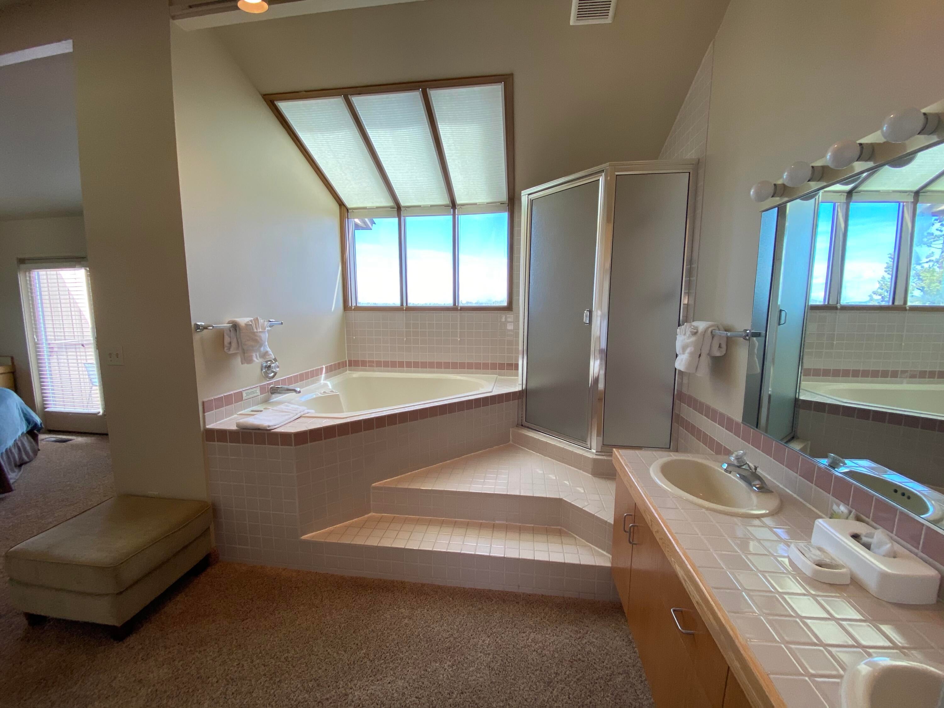 1990 Redtail Hawk Drive, Unit RV15B Redmond, OR 97756 - Photo 11 of 18 IMG_8999