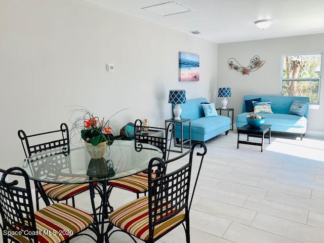 2118 Little John Road Melbourne, FL 32935 - Photo 5 of 18 IMG_2209