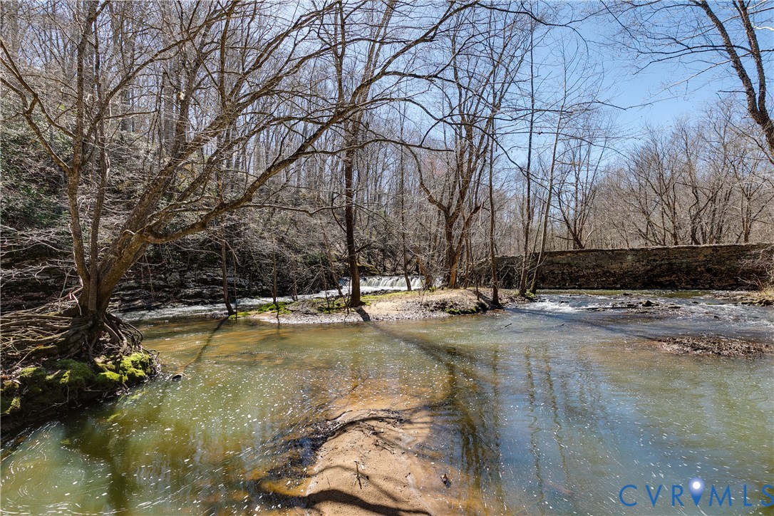 14 Ca Ira Road Cumberland, VA 23040 - Photo 12 of 35