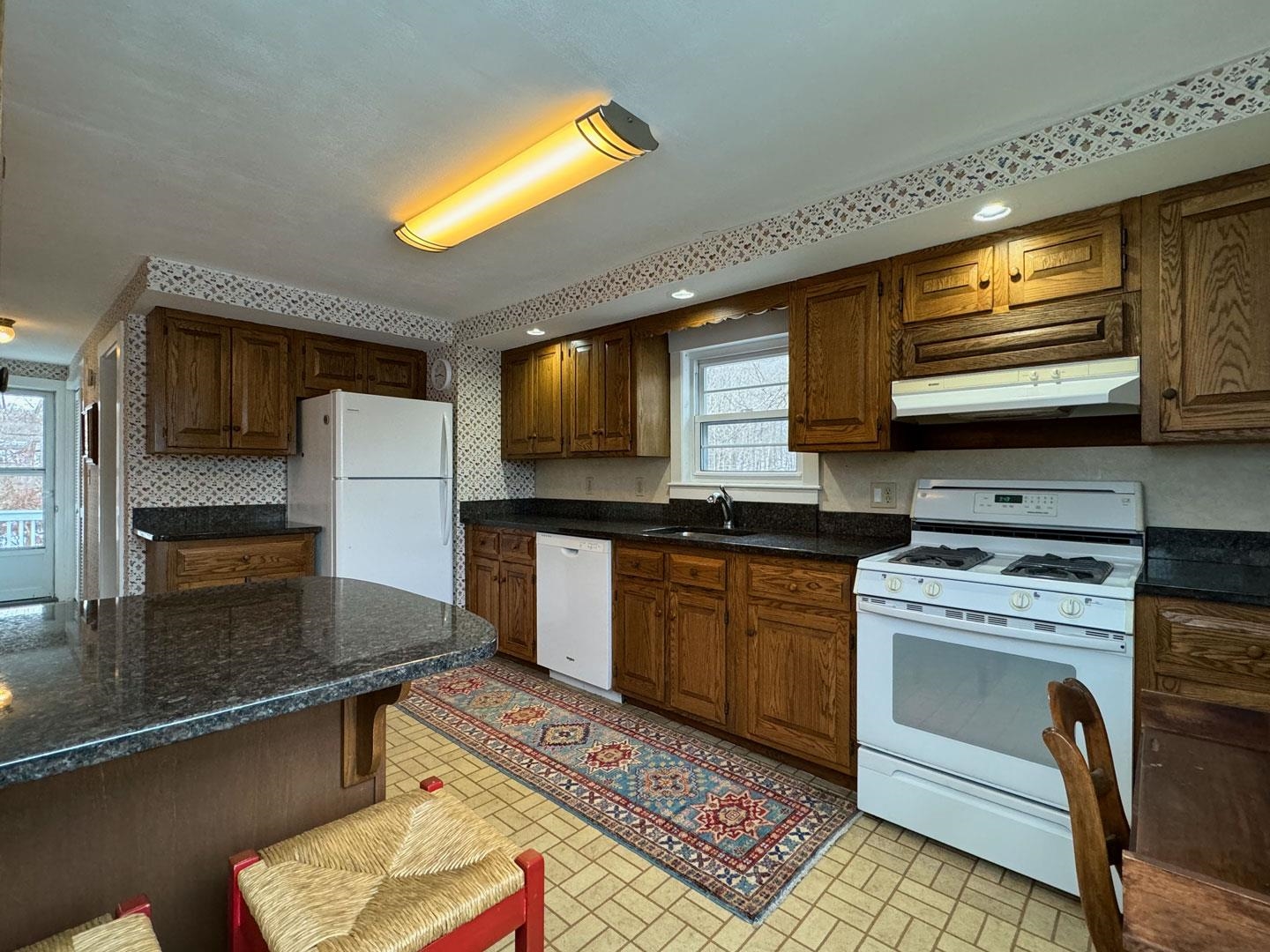250 Meriden Road Lebanon, NH 03766 - Photo 3 of 35