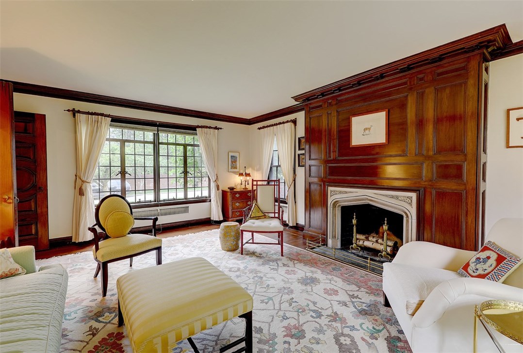 22 Balton Road Providence, RI 02906 - Photo 14 of 40 Gallery Image 14