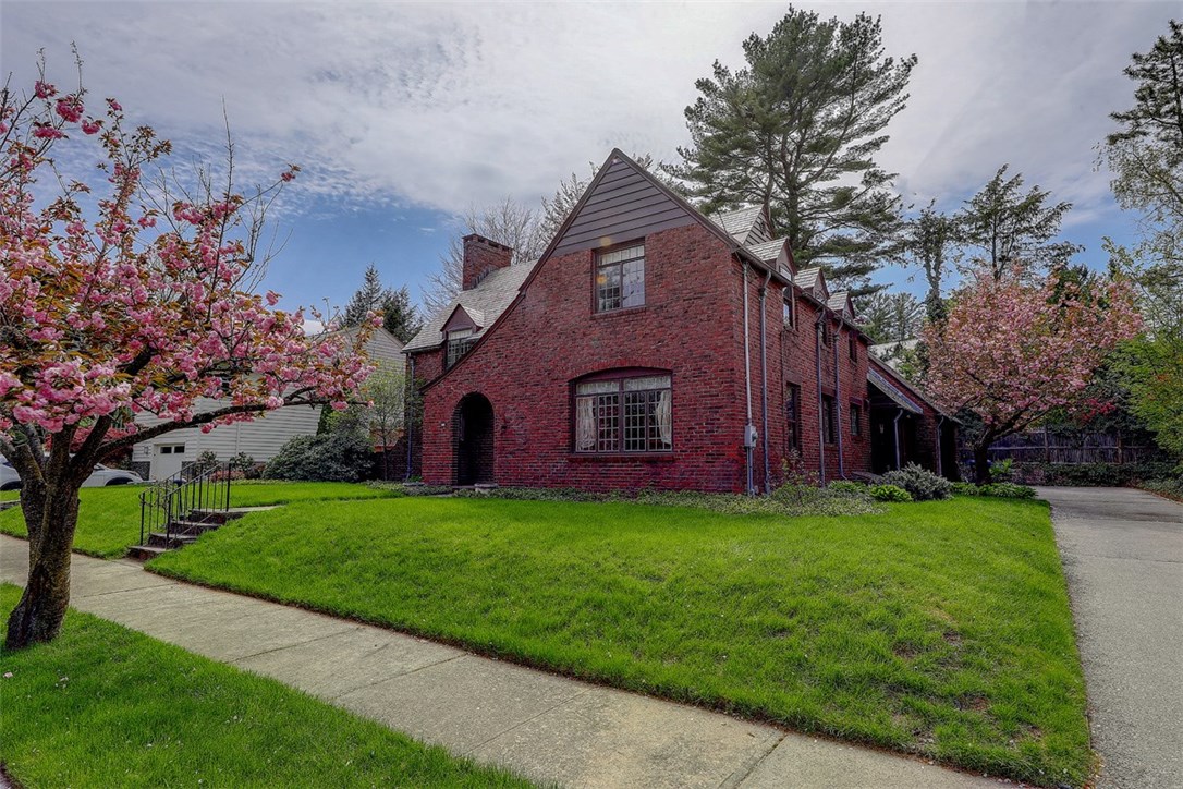 22 Balton Road Providence, RI 02906 - Photo 37 of 40 Gallery Image 37