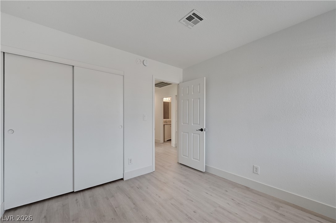6505 Deadwood Road Las Vegas, NV 89108 - Photo 7 of 33