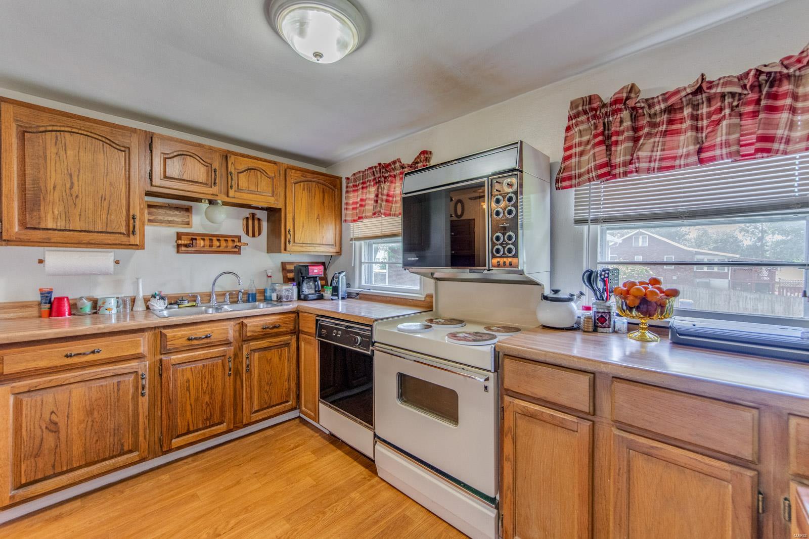 3229 Fee Fee Road Bridgeton, MO 63044 - Photo 14 of 33 Gallery Image 14