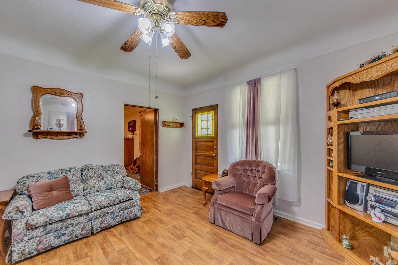 3229 Fee Fee Road Bridgeton, MO 63044 - Photo 8 of 33 Gallery Image 8