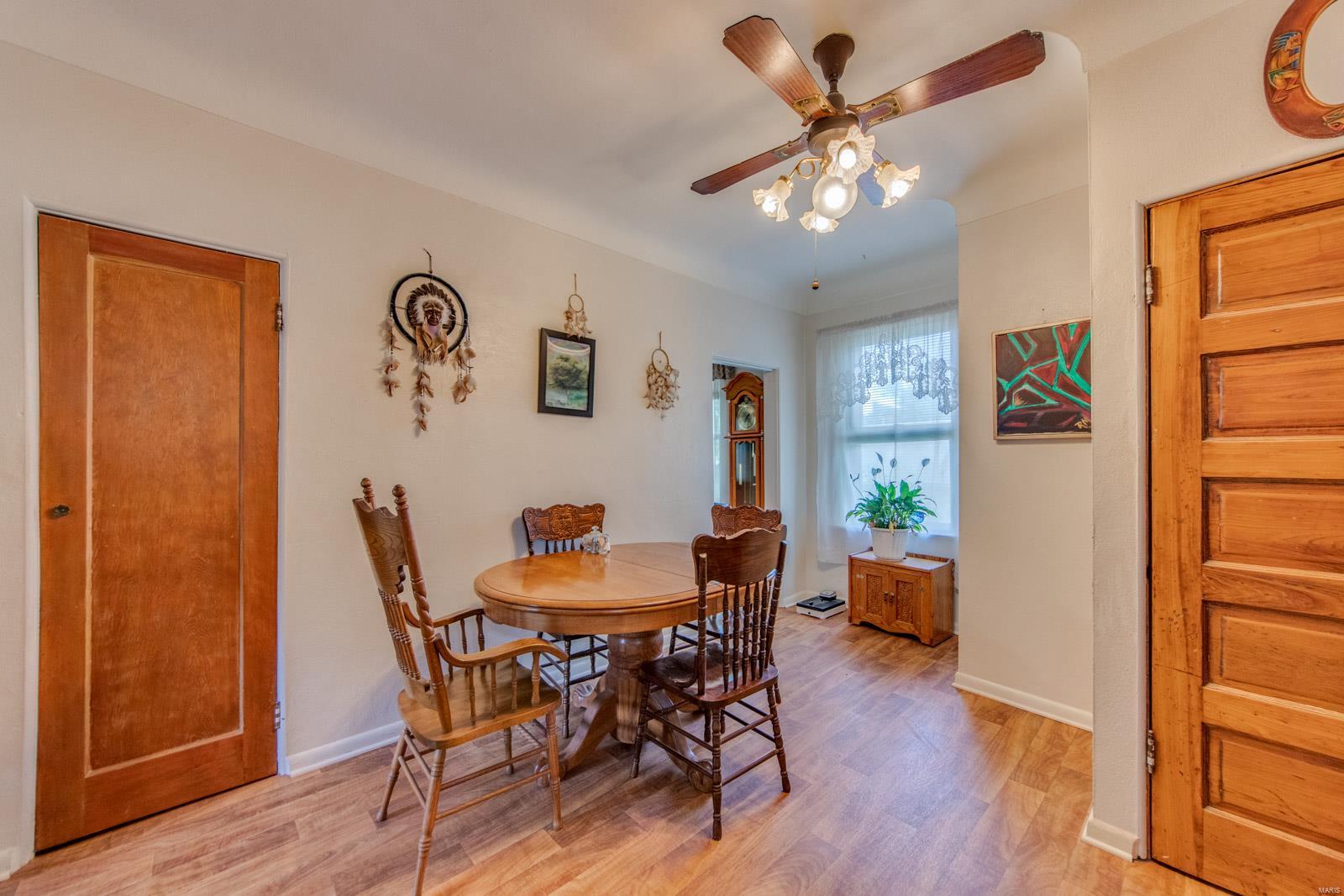 3229 Fee Fee Road Bridgeton, MO 63044 - Photo 9 of 33 Gallery Image 9