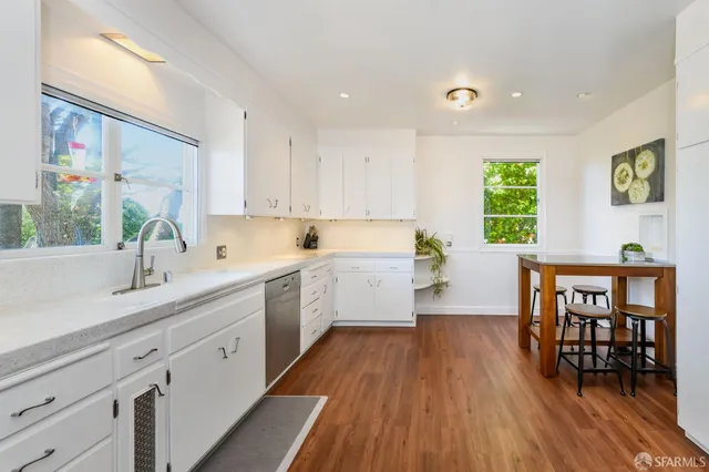 $3,698,000 | 895 Darien Way, San Francisco, CA 94127