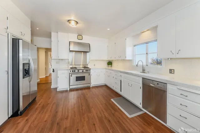 $3,698,000 | 895 Darien Way, San Francisco, CA 94127