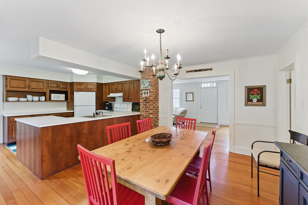 484 Rossiter Road Richmond, MA 01254 - Photo 6 of 22 Gallery Image 6