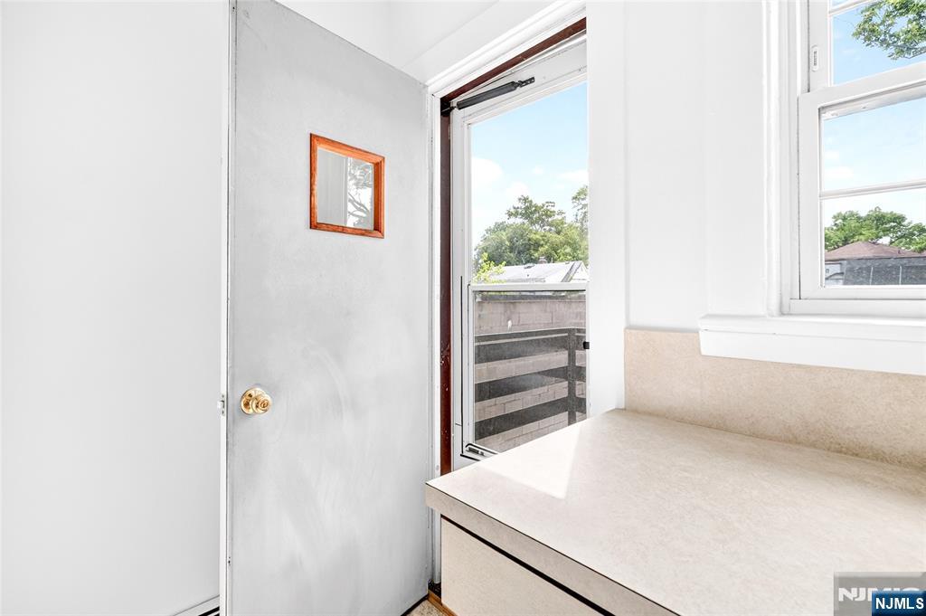 825 Main Street, Unit A Hackensack, NJ 07601 - Photo 21 of 48