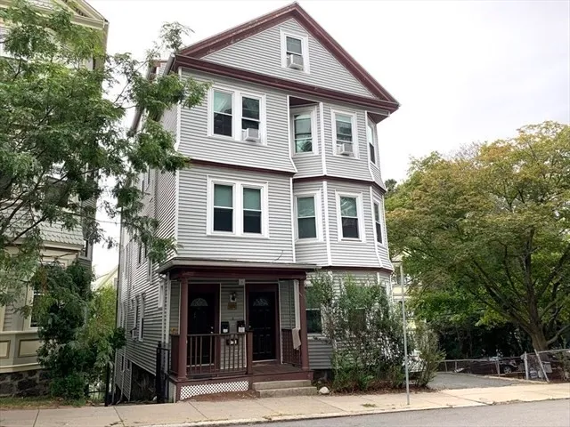 $4,000 | 5 Iroquois Street, Unit 2, Boston, MA 02120