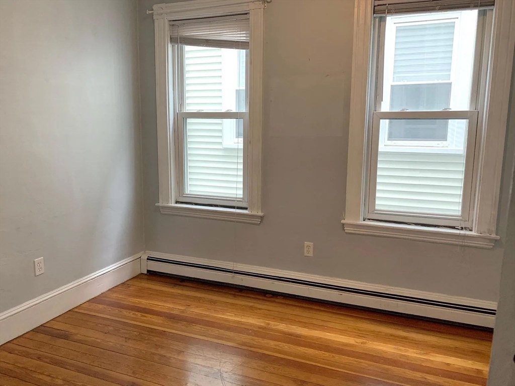 5 Iroquois Street, Unit 2 Boston, MA 02120 - Photo 6 of 11